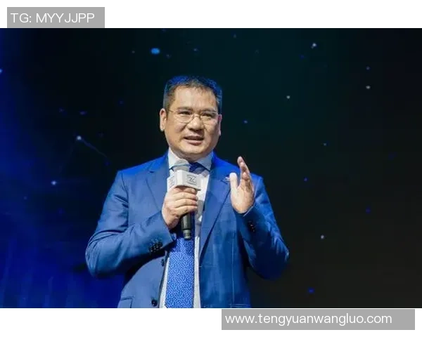 上海篮球队转型之路:从传统战术到现代化风格的全面革新探索 上海篮球队转型之路:从传统战术到现代化风格的全面革新探索