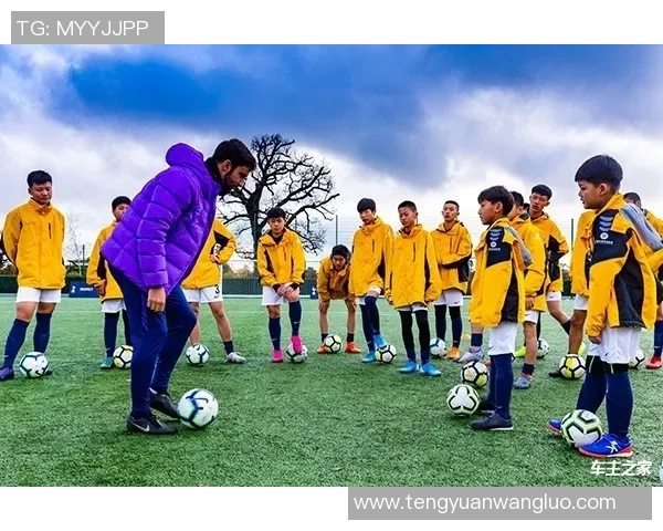 小朋友的梦想之路如何从校园足球走向世界足球明星的辉煌旅程