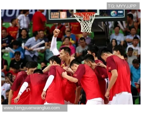 深圳篮球队杯赛拼搏之路:从默默无闻到荣耀之巅的奋斗故事 深圳篮球队杯赛拼搏之路:从默默无闻到荣耀之巅的奋斗故事